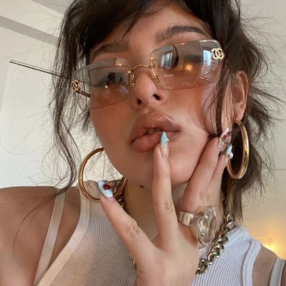 RARE✨Chanel vintage rimless sunglasses. - Picture 6 of 15